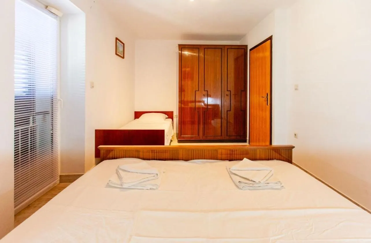 Apartmani Fanuko Cizici Apartment