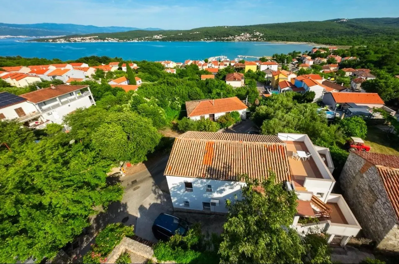 Apartment Apartmani Fanuko Cizici